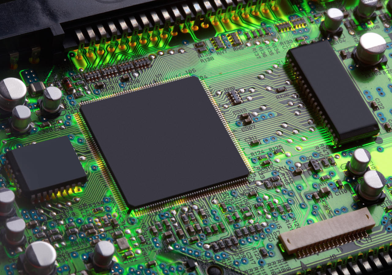 回收博通以太網(wǎng)IC，安森美IGBT模塊，賽靈思FPGA芯片，Microchip傳感器